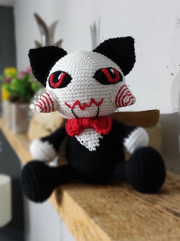 Jigsaw cat